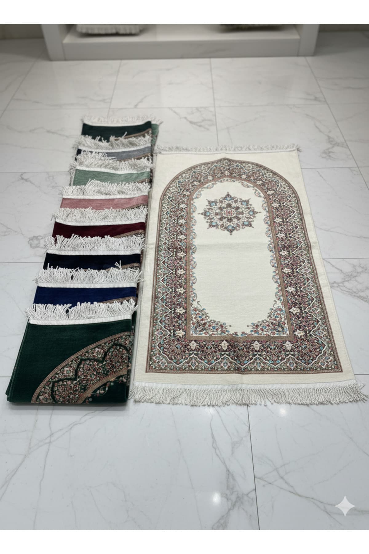 Otantik Ultra Lüx Şönil Seccade - Yumuşak Dokulu Kaymaz Taban Namazlık — görsel 1